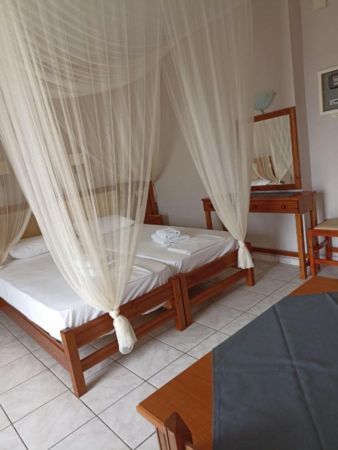 Calypso Beach Hotel Loutra Edipsou  ภายนอก รูปภาพ