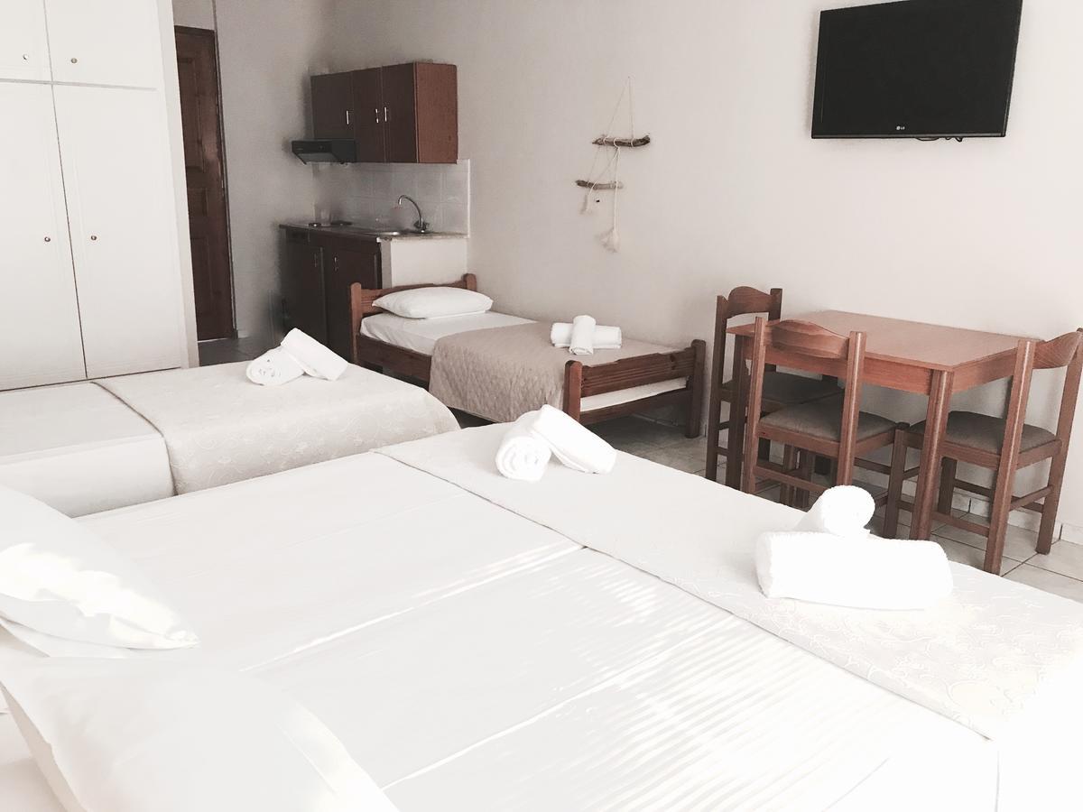 Calypso Beach Hotel Loutra Edipsou  ภายนอก รูปภาพ